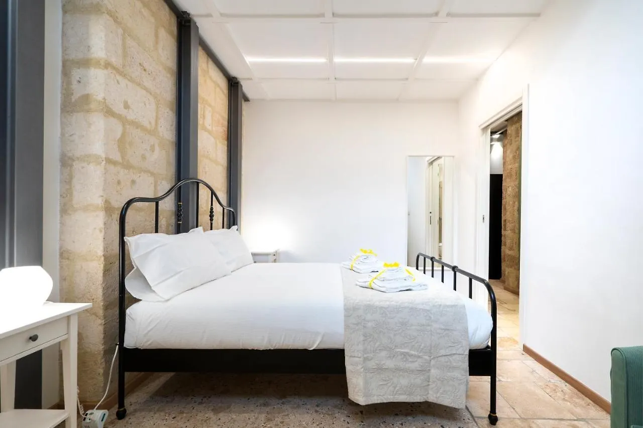 Stazione & Politecnico Stylish Apt With Netflix Bari Italy